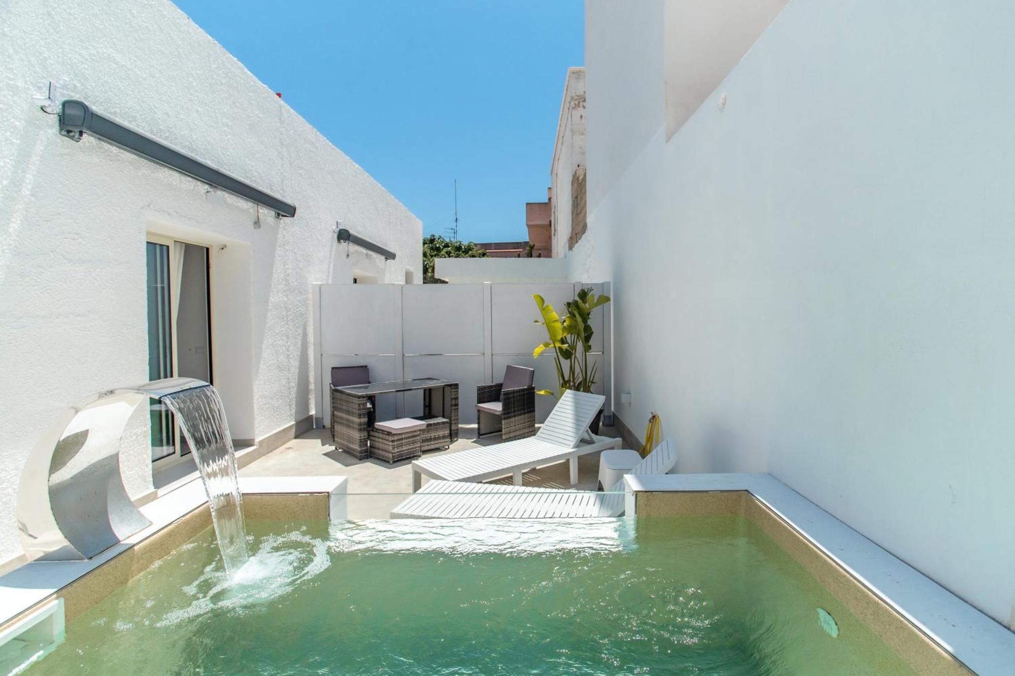Hotel Le Grotte Lampedusa Exterior foto
